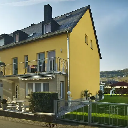 Gaestehaus Edith, 4-Sterne, 2-4 Personen Trittenheim Exterior photo